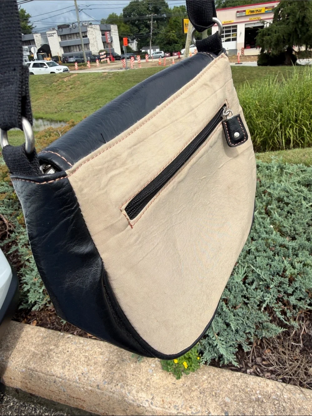 Mouflon 🍁 Canadian Boho Shoulder/Crossbody  Lux Bag Crossbody EUC